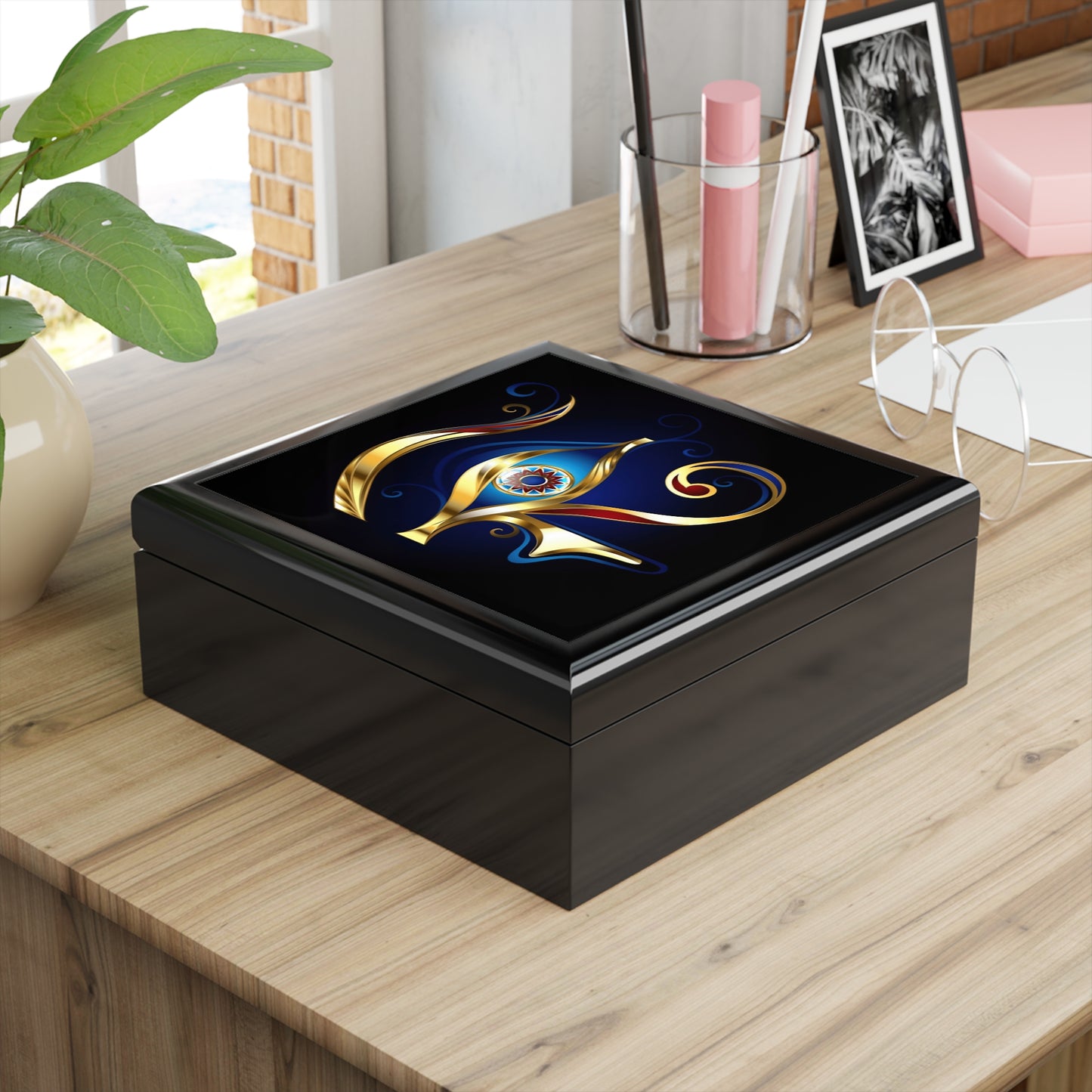 Crystal Amplifier Box- Eye of Ra