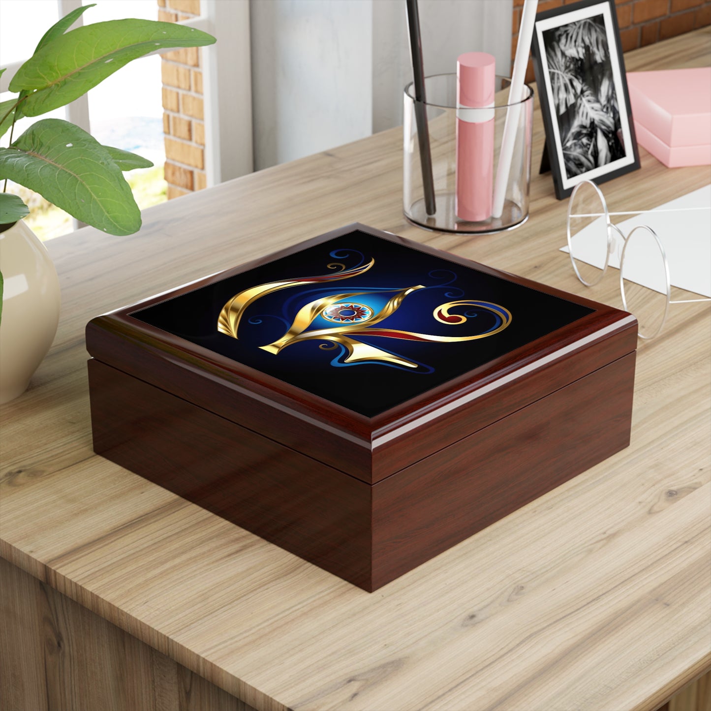 Crystal Amplifier Box- Eye of Ra