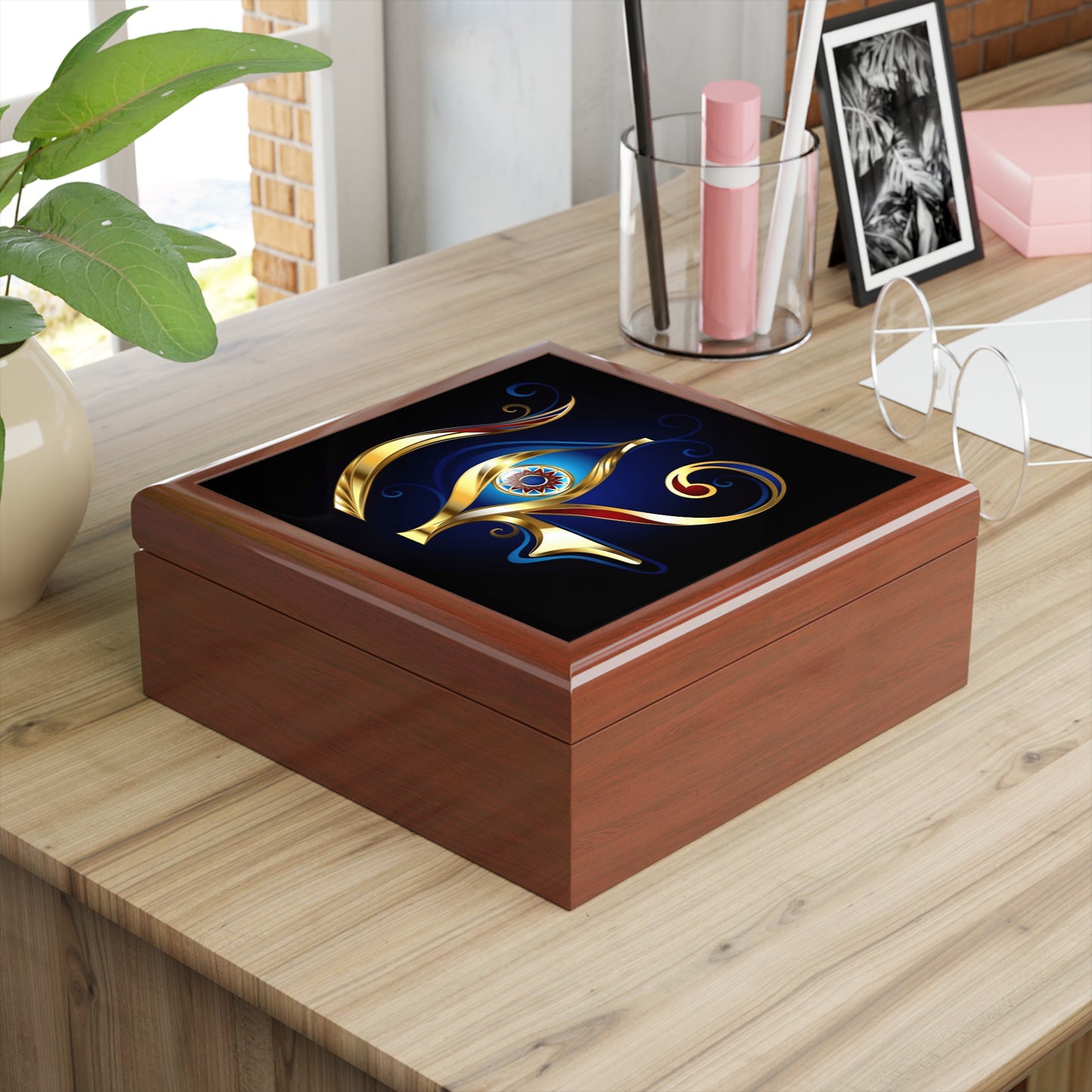 Crystal Amplifier Box- Eye of Ra