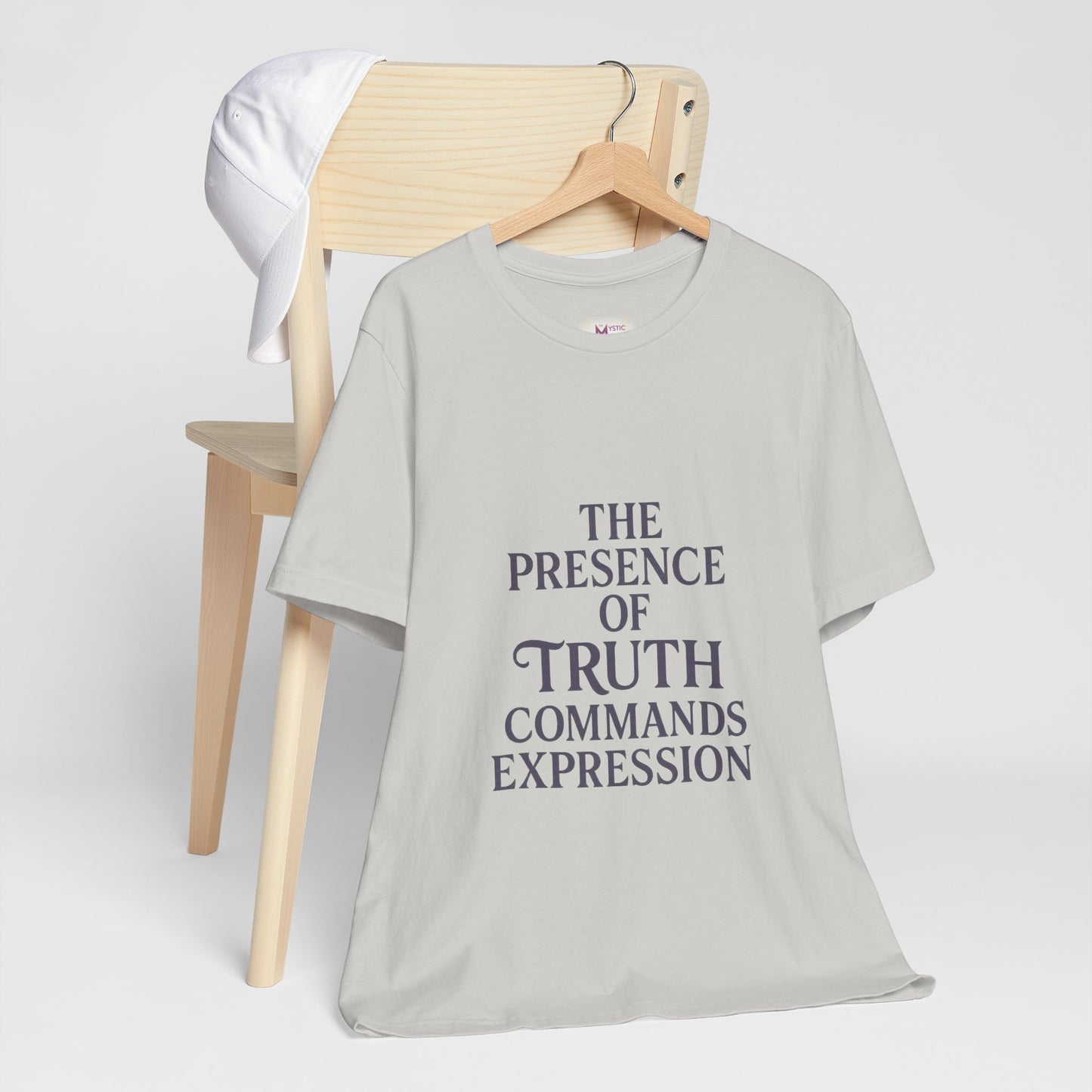 "The presence of truth commands expression" T-shirt -Unisex