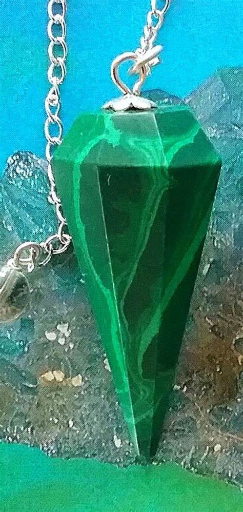 Malachite pendulum